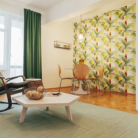 Old Town View Apartment Bucureşti Ngoại thất bức ảnh